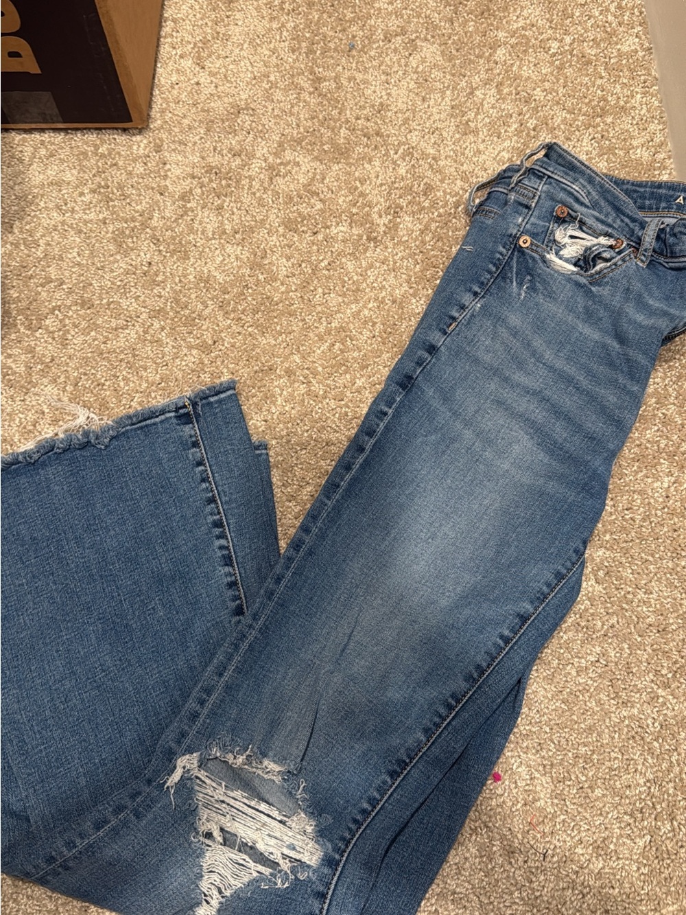 American Eagle High Rise Flare Size 6R